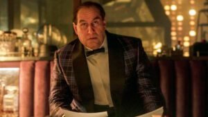 Pinguim-Trailer-de-Estreia-da-Serie-do-Batman-Promete